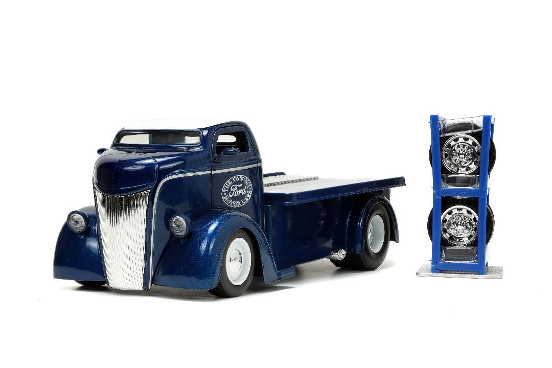 Jada 1/24 "Just Trucks" with Rack -1947 Ford COE Flatbed HPD