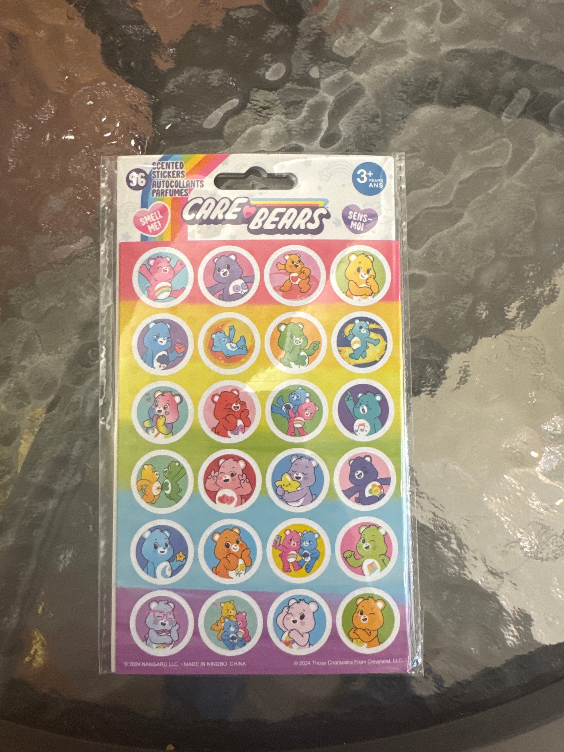 Care bears 96 autocollants parfumés Confiserie et cie