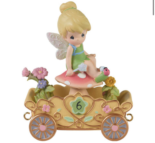 Disney Birthday Parade Tinker Bell
Number 6 Figurine Cross border
