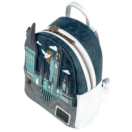 LOUNGEFLY HARRY POTTER HOGWARTS BACKPACK Grosnor
