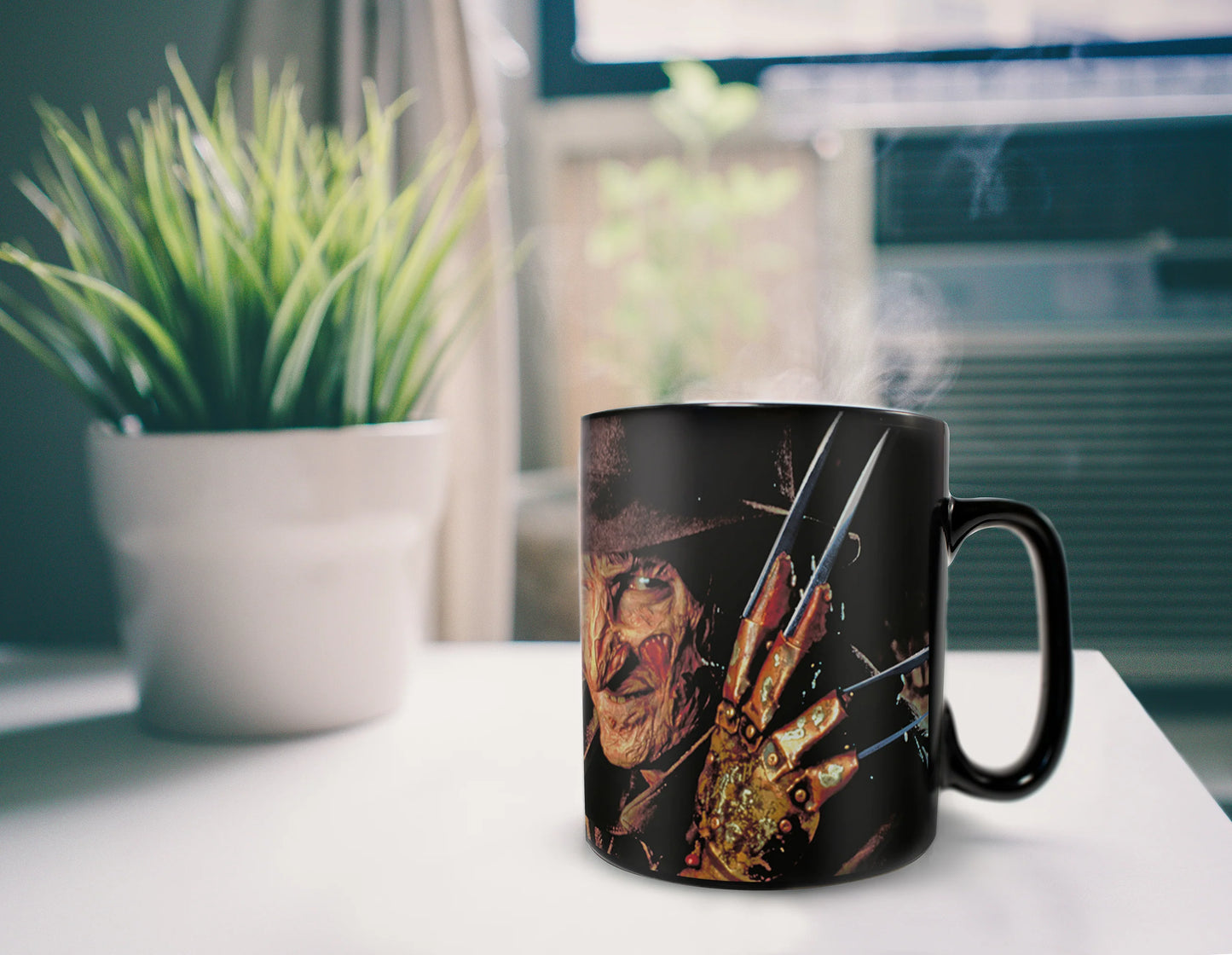 A Nightmare On Elm Street (Freddy Krueger) Morphing Mugs® Heat-Sensitive Clue Mug