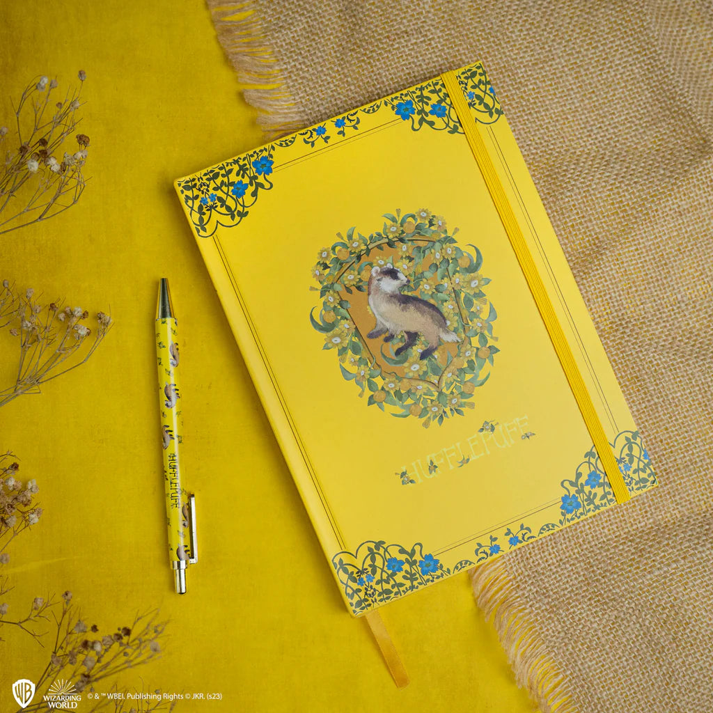 Hufflepuff Magical World Deluxe Notebook Set